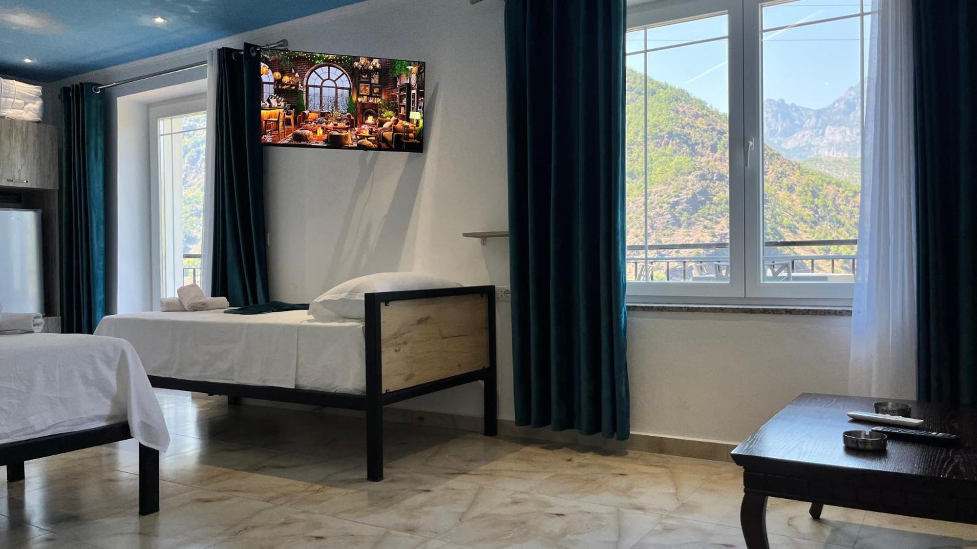 Hotel Davids Koman Exteriér fotografie
